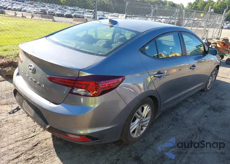 2019 Hyundai Elantra Sel z USA, uszkodzony, nr VIN 5NPD84LF4KH428516